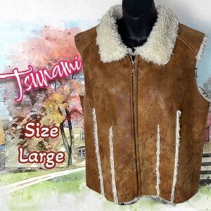 TSUNAMI Faux Suede and Sherpa Vest Size Large
